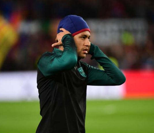 Neymar with hat.